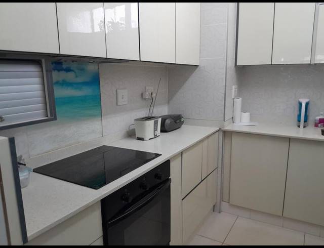 2 BEDROOM APARTMENT FOR SALE IN NORTH BEACH